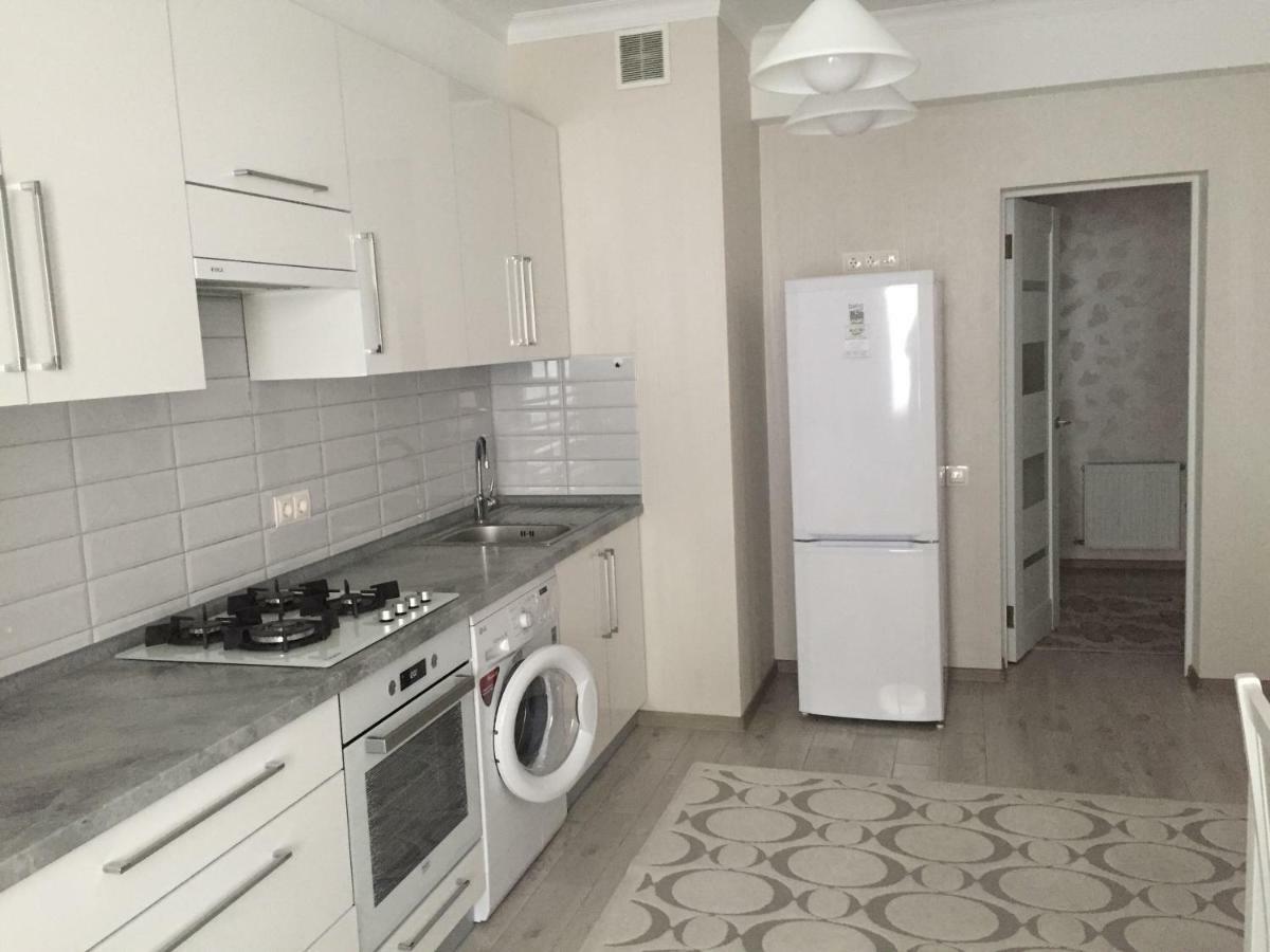 Center Apartment On Albisoara Street Chişinău Esterno foto